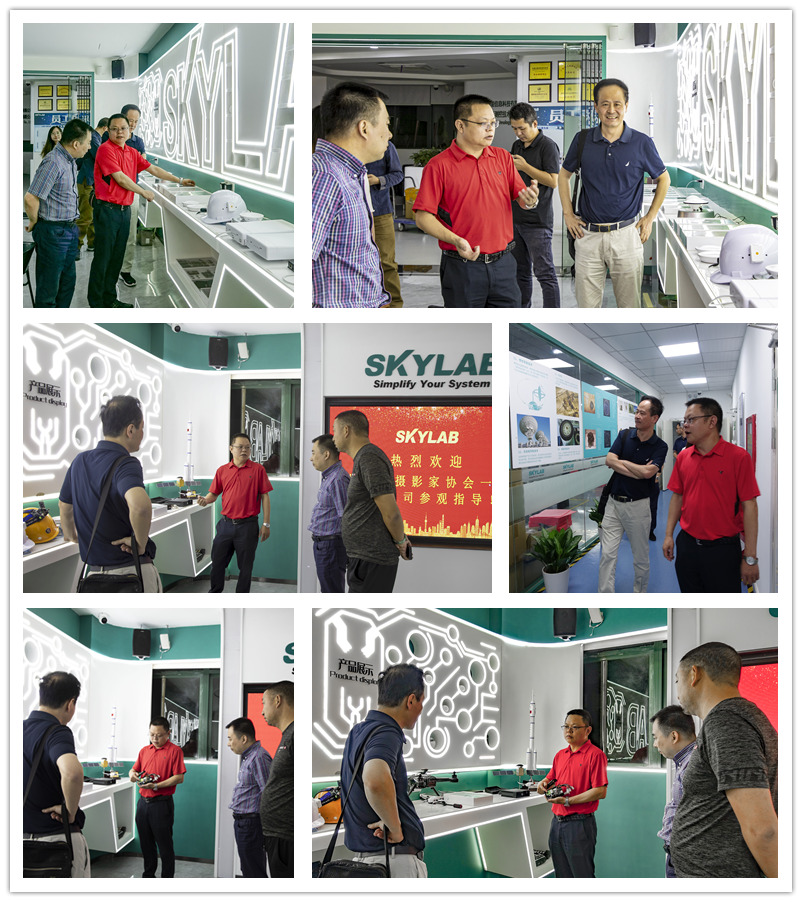 2022年10月11日下午,由龙岗区文联主席林楠先生带队、龙岗区摄影家协会代表一行来到深圳市天工测控技术有限公司(SKYLAB)走访座谈,总经理杨永辉先生热情接待了龙岗区摄影家协会代表们。.jpg 2022年10月11日下午,由龙岗区文联主席林楠先生带队、龙岗区摄影家协会代表一行来到深圳市天工测控技术有限公司(SKYLAB)走访座谈,总经理杨永辉先生热情接待了龙岗区摄影家协会代表们。.jpg
